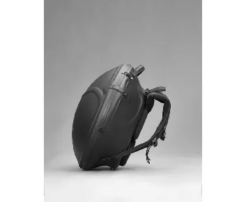 universe medium black 2